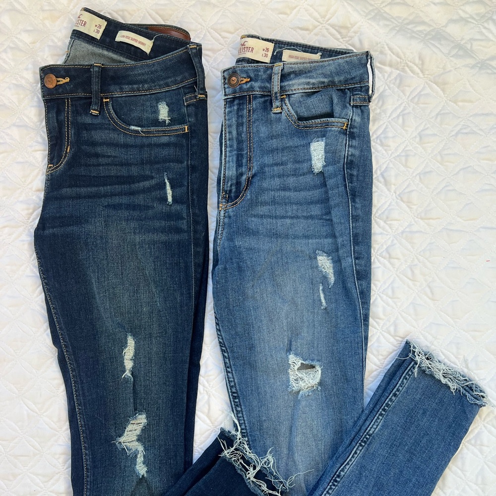 Hollister Jeans 2 pairs size 3R